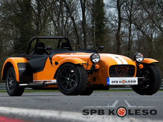 Шины Avon CR500 и спорт-кар Caterham Seven Supersport просто созданы друг для друга